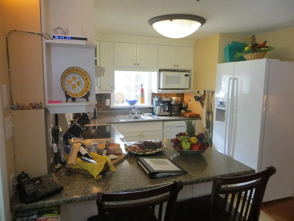 Appartamento A Suite @ Kitsilano Cottage Vancouver